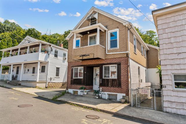 31 Gilbert Street, Derby, CT 06418