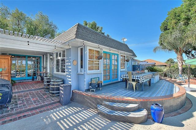 1429 Garretson, Corona, CA 92879