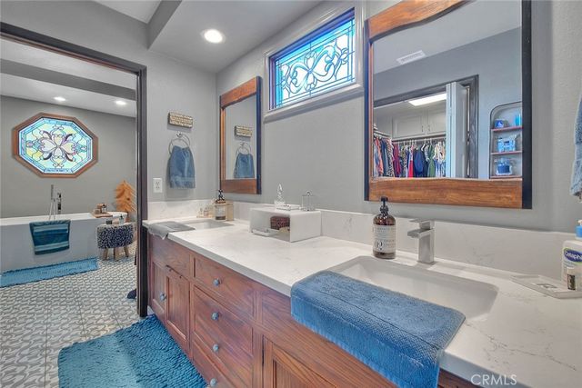 1429 Garretson, Corona, CA 92879