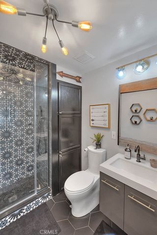 1429 Garretson, Corona, CA 92879