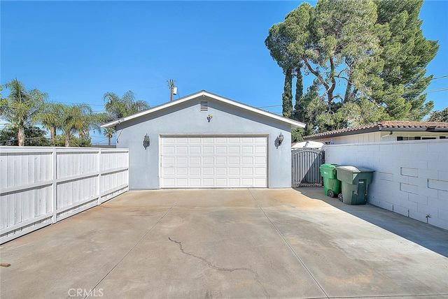 1429 Garretson, Corona, CA 92879