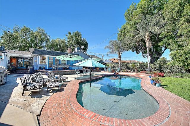 1429 Garretson, Corona, CA 92879