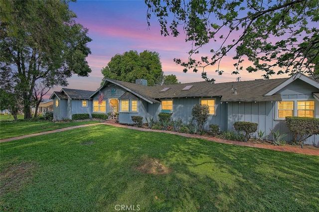 1429 Garretson, Corona, CA 92879