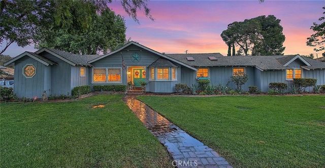 1429 Garretson, Corona, CA 92879