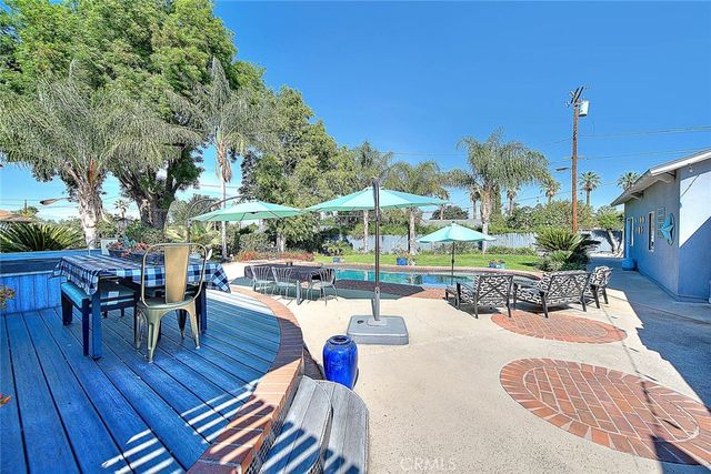 1429 Garretson, Corona, CA 92879