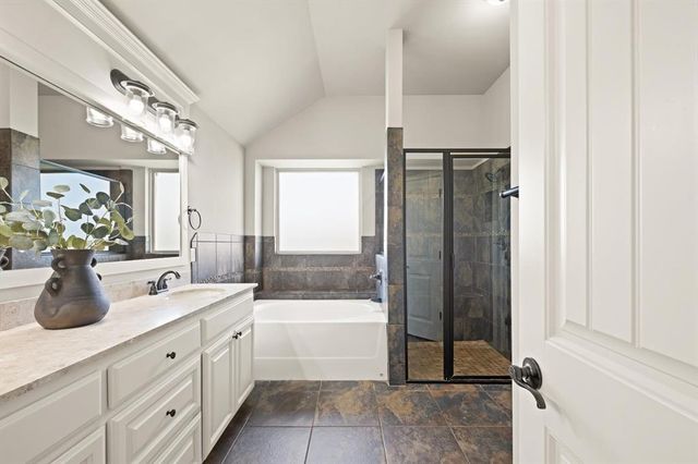 15932 Capri Lane, Edmond, OK 73013