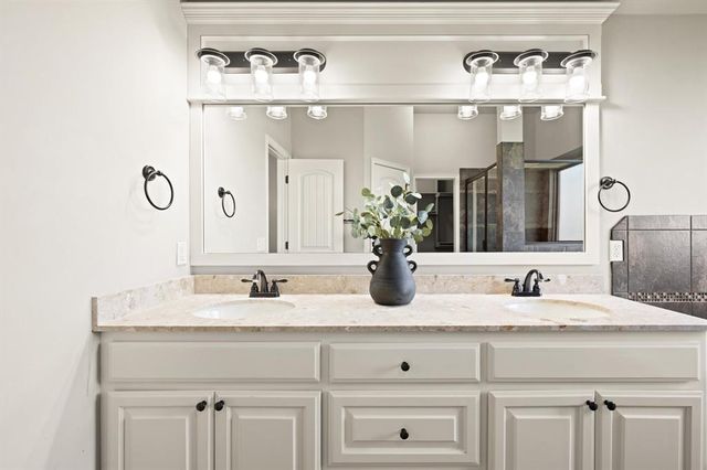 15932 Capri Lane, Edmond, OK 73013