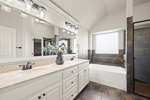 15932 Capri Lane, Edmond, OK 73013