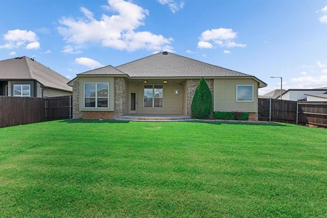 15932 Capri Lane, Edmond, OK 73013