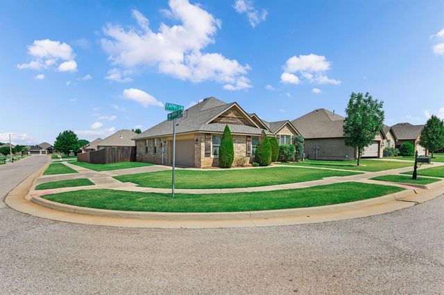 15932 Capri Lane, Edmond, OK 73013
