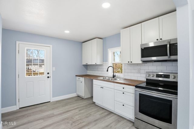 1040 Tipton Avenue, Church Hill, TN 37642