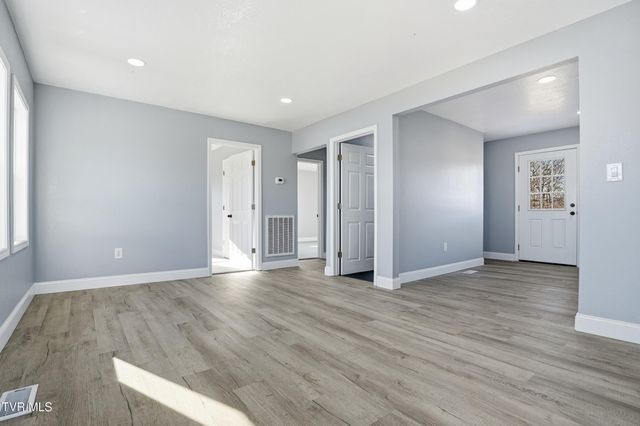 1040 Tipton Avenue, Church Hill, TN 37642