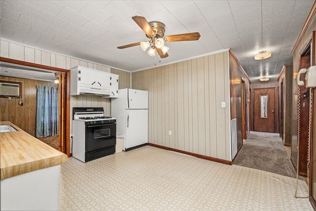 671 Lemont and Yates Mountain Rd, Spencer, TN 38585