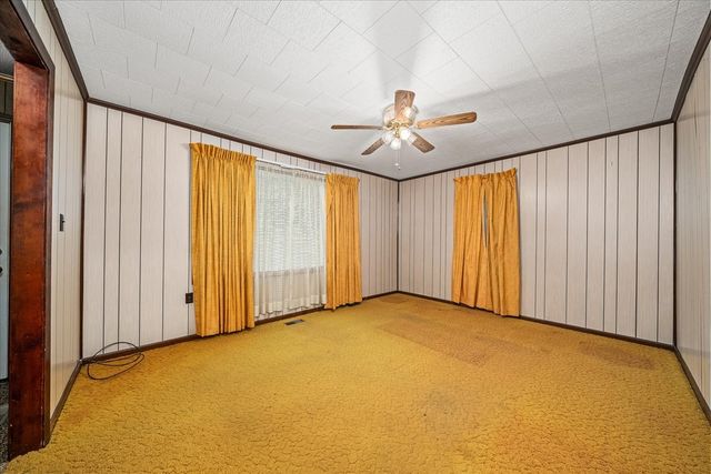 671 Lemont and Yates Mountain Rd, Spencer, TN 38585