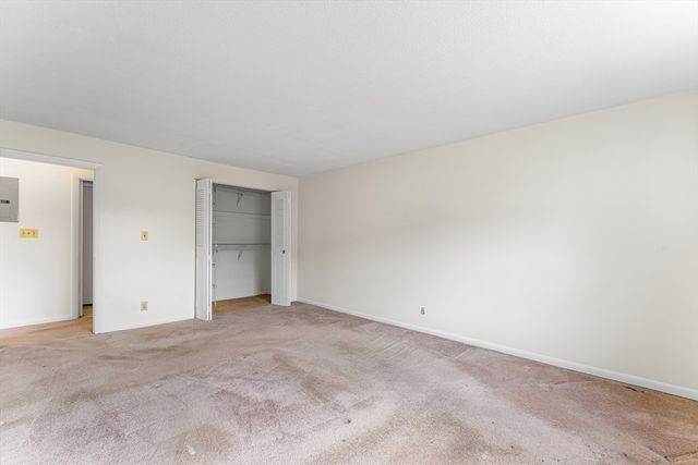 508 Oak St 7, Brockton, MA 02301
