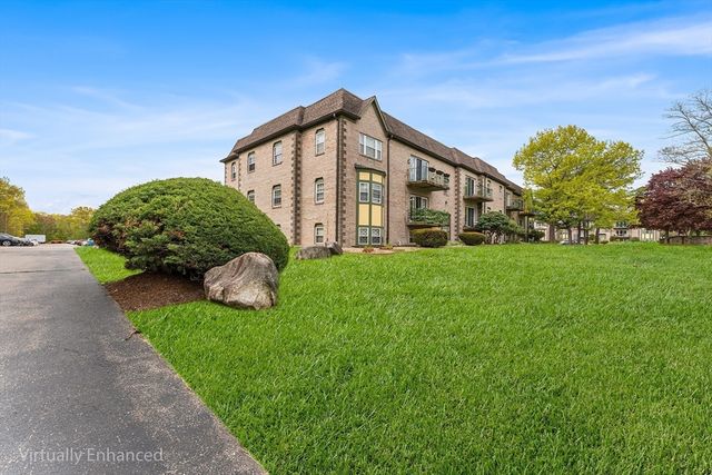 508 Oak St 7, Brockton, MA 02301