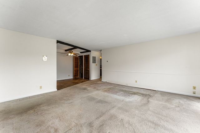 508 Oak St 7, Brockton, MA 02301