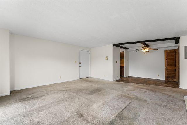 508 Oak St 7, Brockton, MA 02301