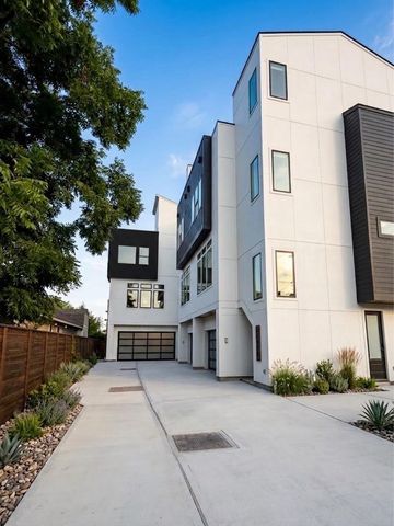 1105 York Street B, Houston, TX 77003