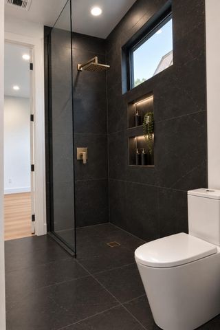 1105 York Street B, Houston, TX 77003