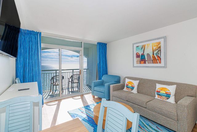 2000 N Ocean Blvd. PH12, Myrtle Beach, SC 29577