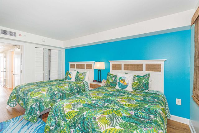 2000 N Ocean Blvd. PH12, Myrtle Beach, SC 29577