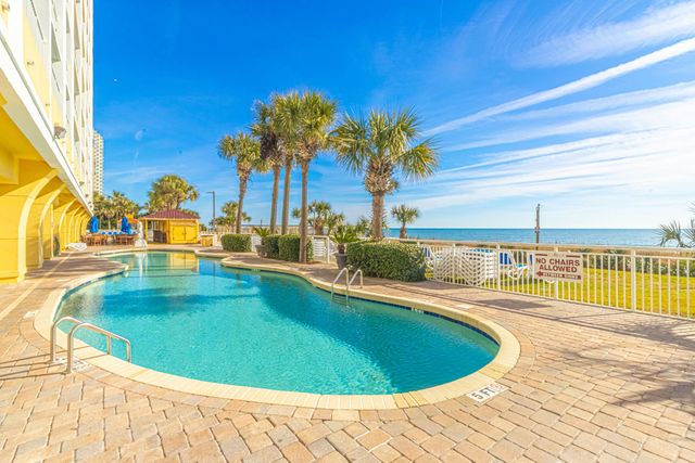 2000 N Ocean Blvd. PH12, Myrtle Beach, SC 29577