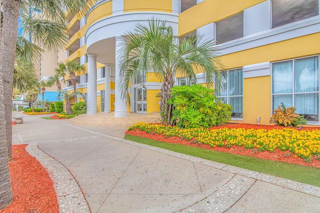 2000 N Ocean Blvd. PH12, Myrtle Beach, SC 29577