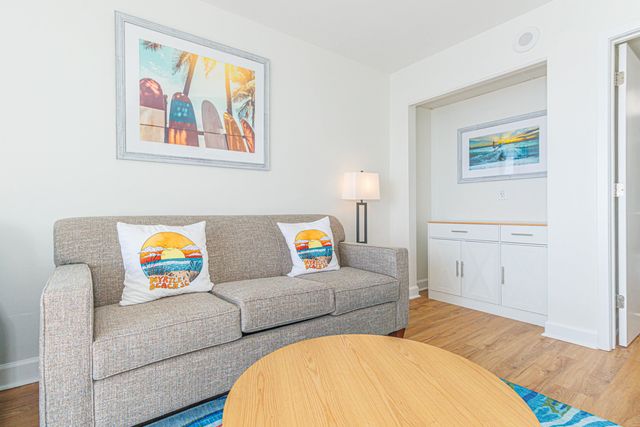 2000 N Ocean Blvd. PH12, Myrtle Beach, SC 29577