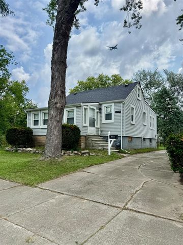 5169 Glenis Street, Dearborn Heights, MI 48125