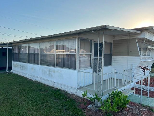 39047 OLA AVENUE, Zephyrhills, FL 33542