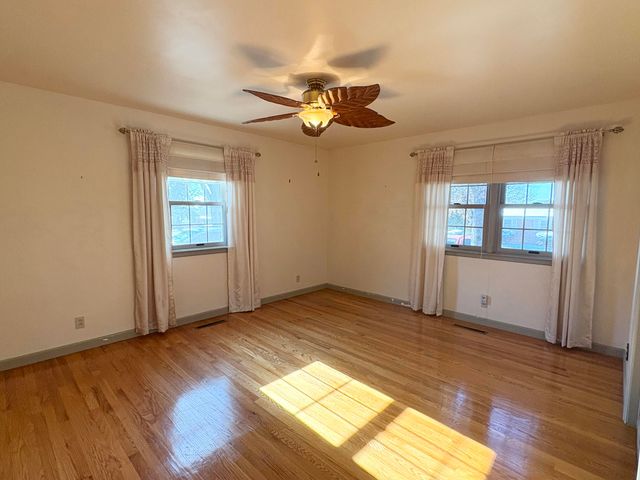 3030 Lynnwood Drive, Paris, KY 40361