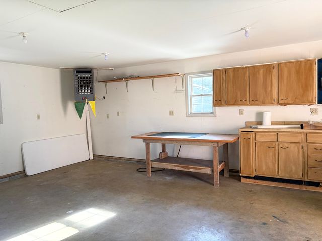 3030 Lynnwood Drive, Paris, KY 40361