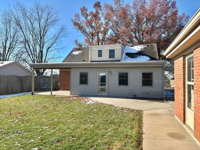 3030 Lynnwood Drive, Paris, KY 40361