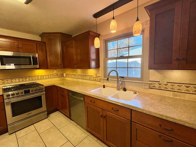 3030 Lynnwood Drive, Paris, KY 40361