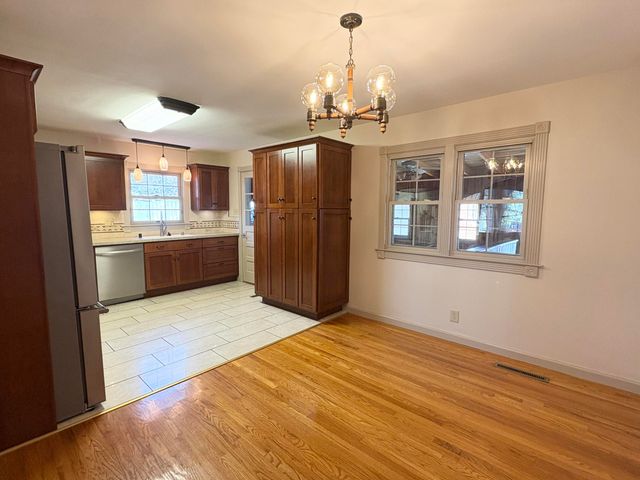 3030 Lynnwood Drive, Paris, KY 40361