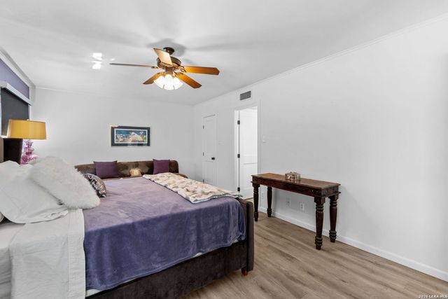 8123 N New Braunfels Ave Apt D, San Antonio, TX 78209