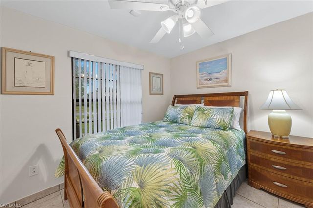 1327 SE 17th ST, Cape Coral, FL 33990