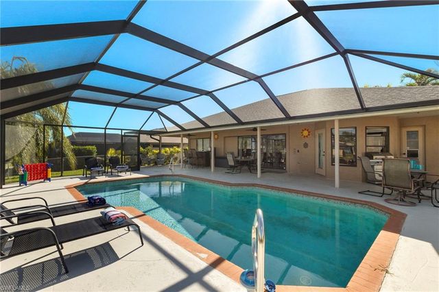 1327 SE 17th ST, Cape Coral, FL 33990