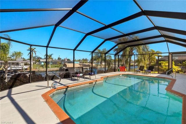 1327 SE 17th ST, Cape Coral, FL 33990