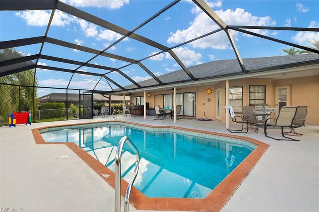 1327 SE 17th ST, Cape Coral, FL 33990