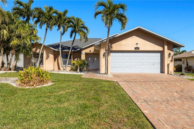1327 SE 17th ST, Cape Coral, FL 33990