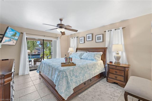 1327 SE 17th ST, Cape Coral, FL 33990