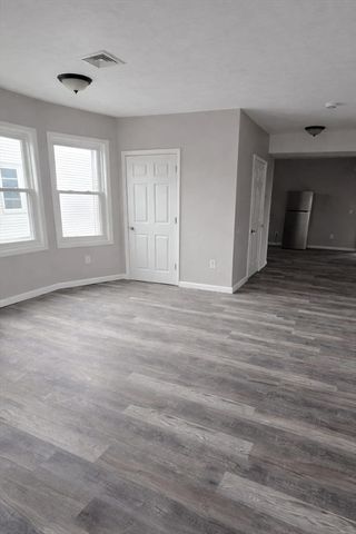 357 Howard 3, Lawrence, MA 01841