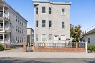 357 Howard 3, Lawrence, MA 01841