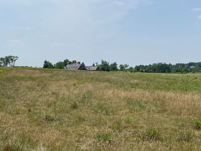 1200 E Longwood Drive, Woodstock, IL 60098