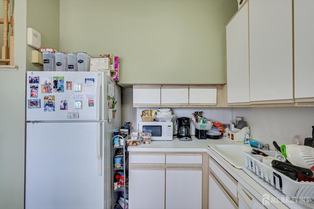 44 McKinley Avenue, Colonia, NJ 07067