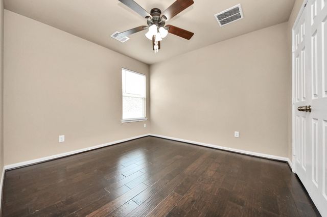 10120 Hidden Creek Falls Lane, Brookshire, TX 77423