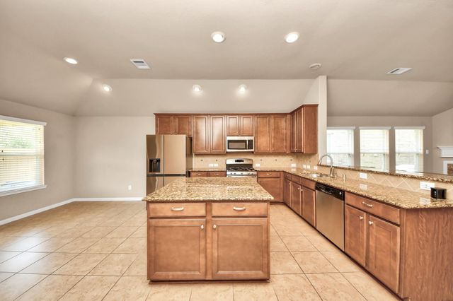 10120 Hidden Creek Falls Lane, Brookshire, TX 77423