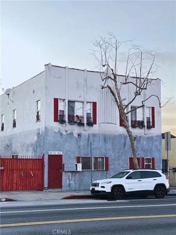 7319 S Normandie, Los Angeles, CA 90044